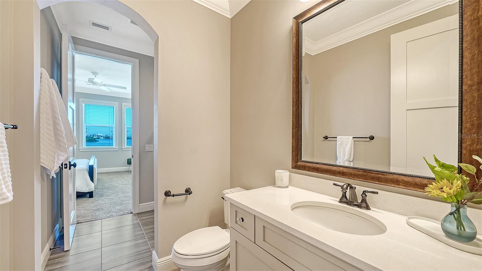 SOUTHBAY YACHT & RACQUET CLUB - Residential