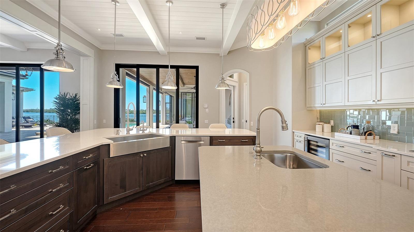 SOUTHBAY YACHT & RACQUET CLUB - Residential