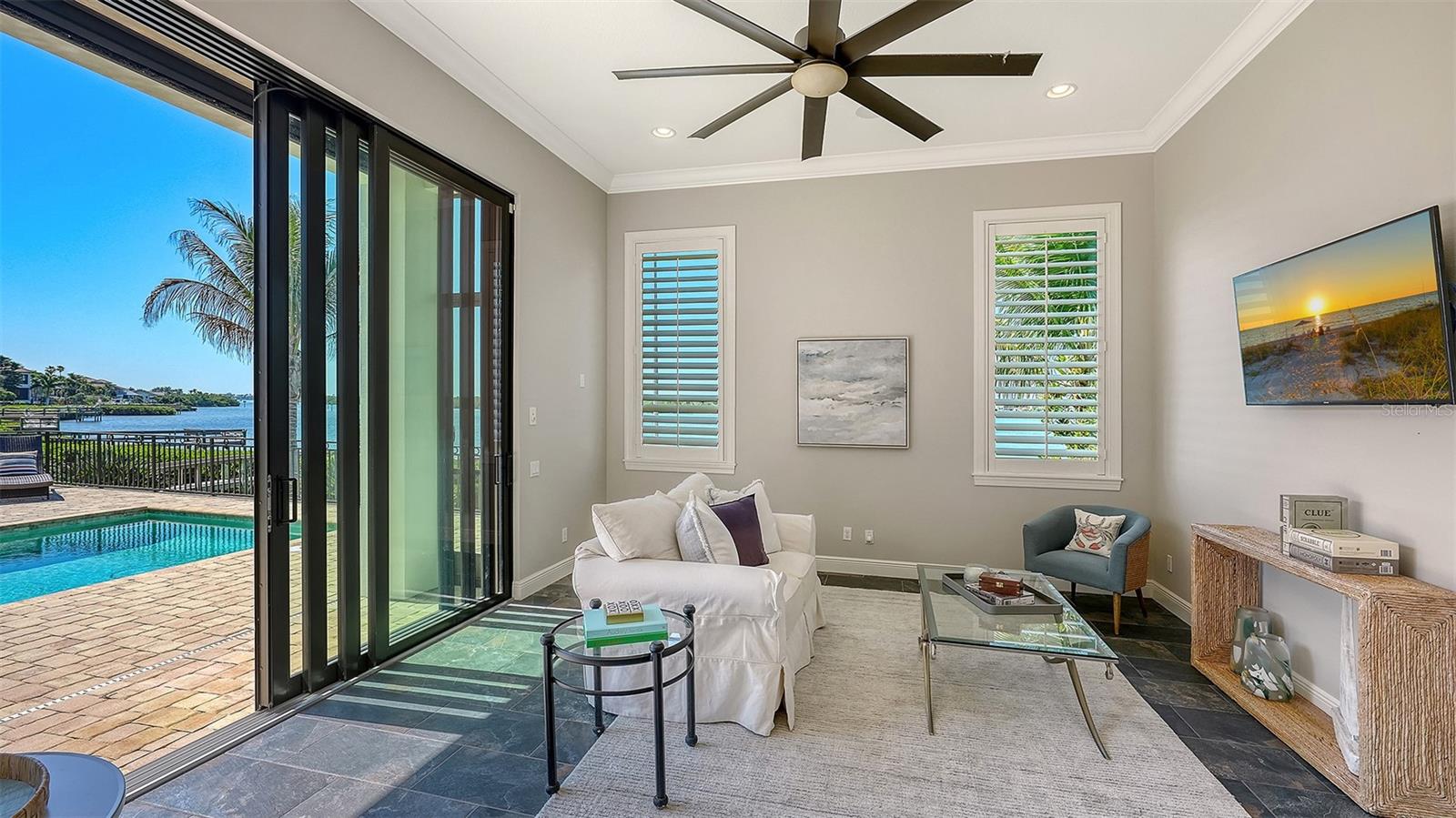 SOUTHBAY YACHT & RACQUET CLUB - Residential