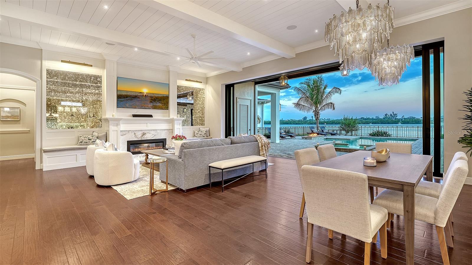 SOUTHBAY YACHT & RACQUET CLUB - Residential