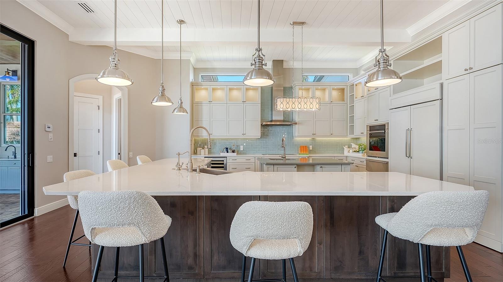 SOUTHBAY YACHT & RACQUET CLUB - Residential