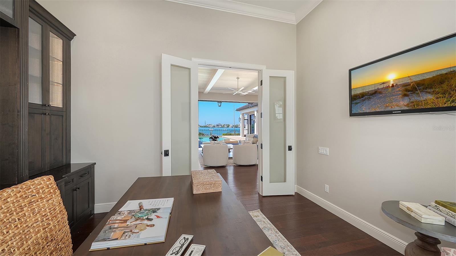 SOUTHBAY YACHT & RACQUET CLUB - Residential