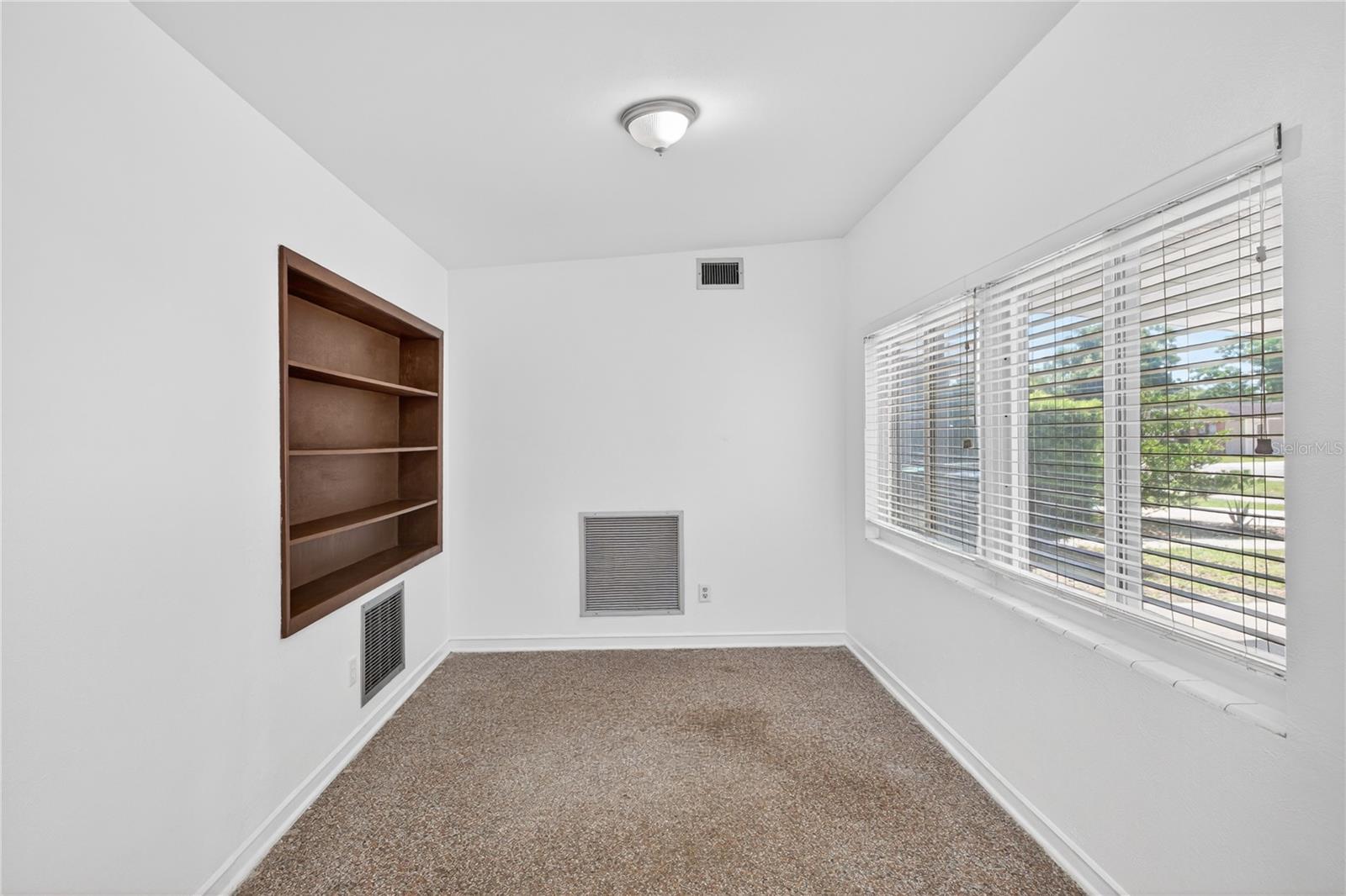 AGNES HEIGHTS - Residential