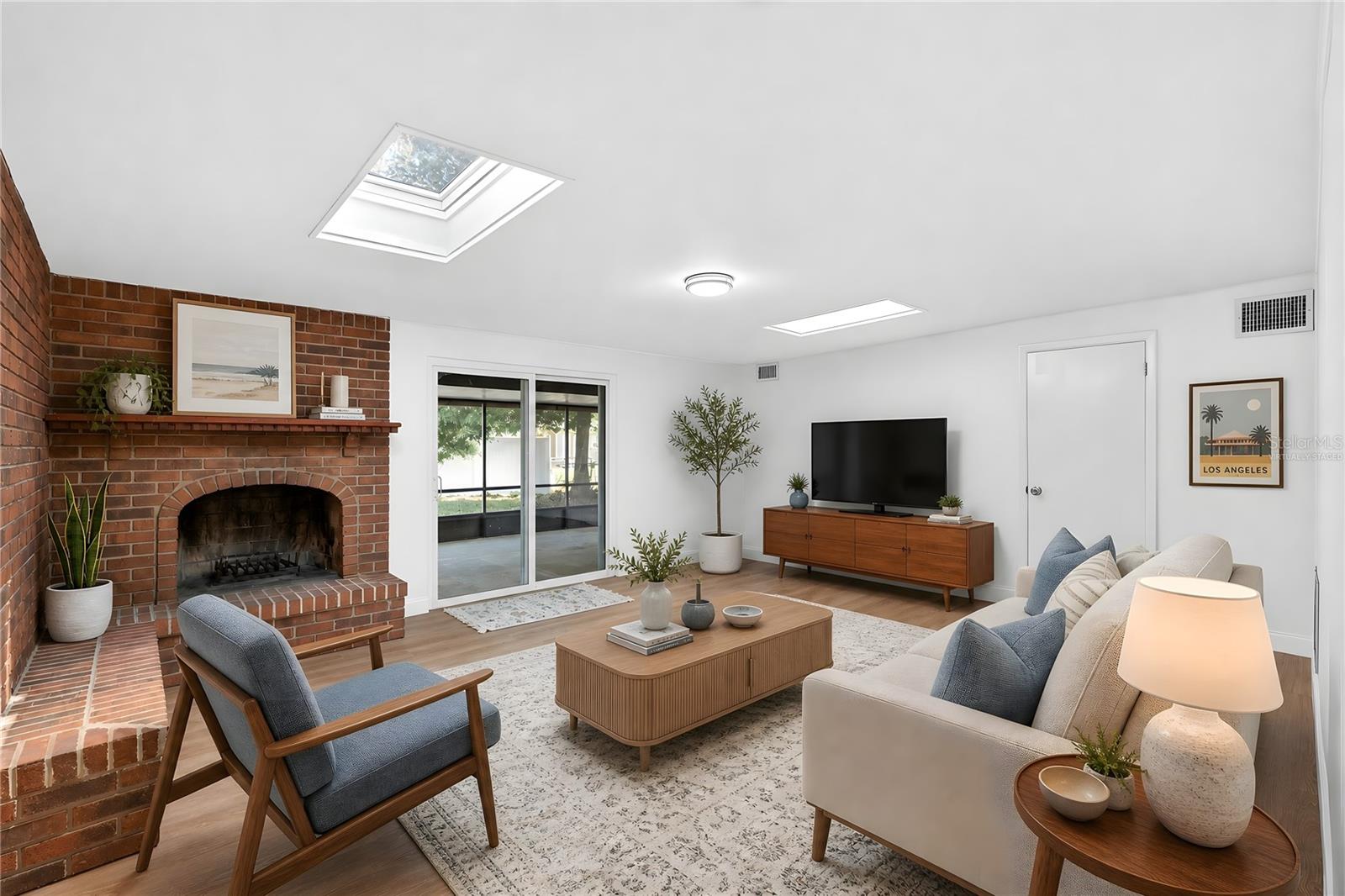 AGNES HEIGHTS - Residential