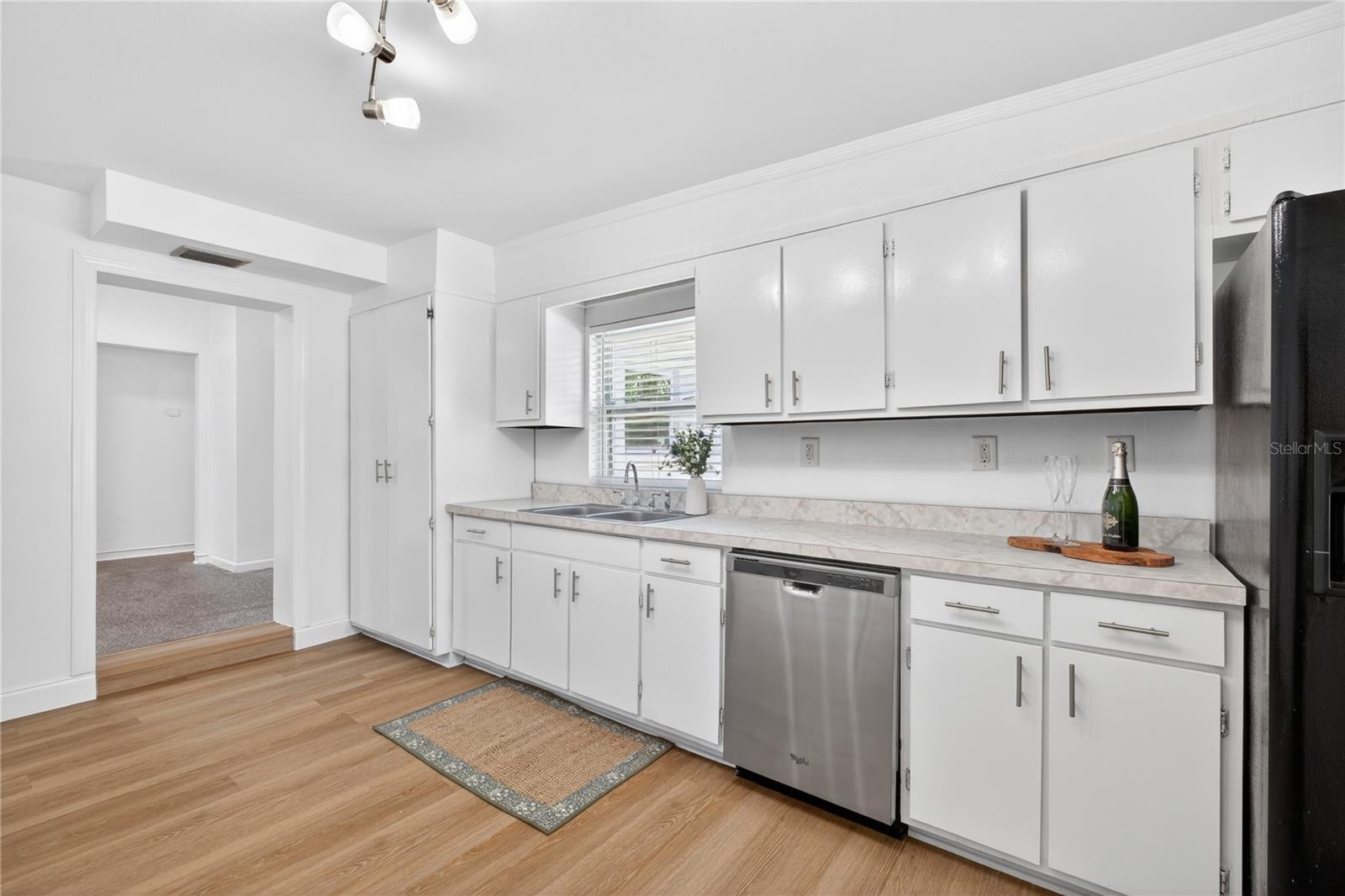 AGNES HEIGHTS - Residential