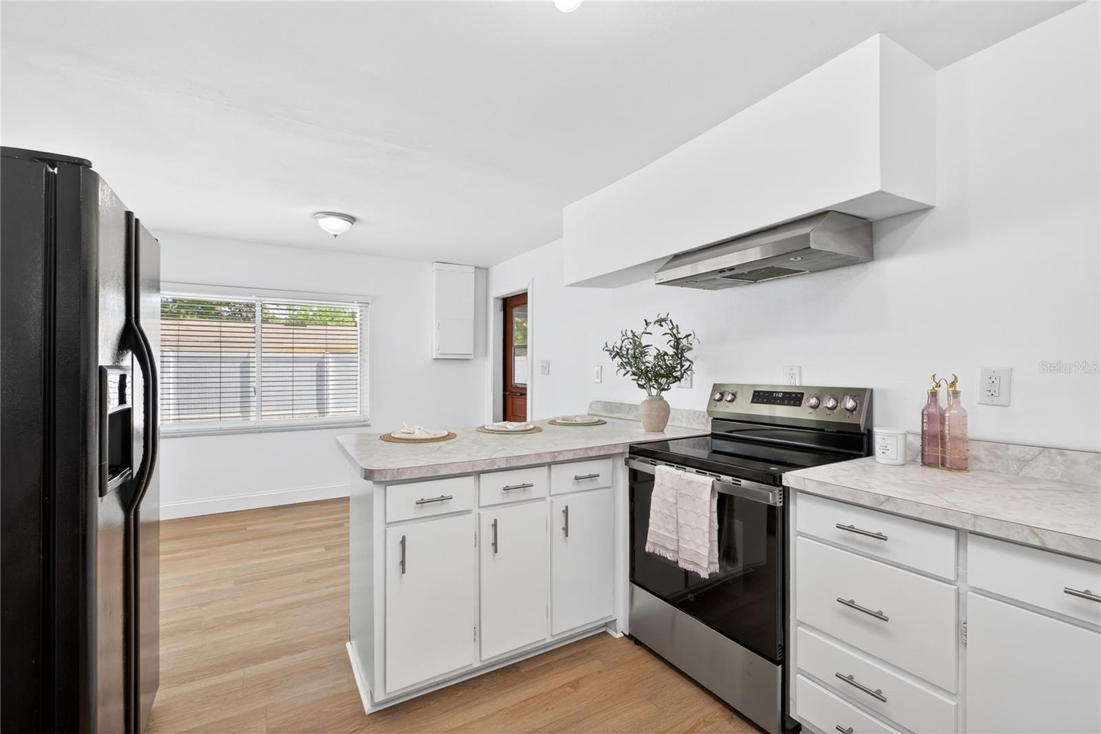 AGNES HEIGHTS - Residential