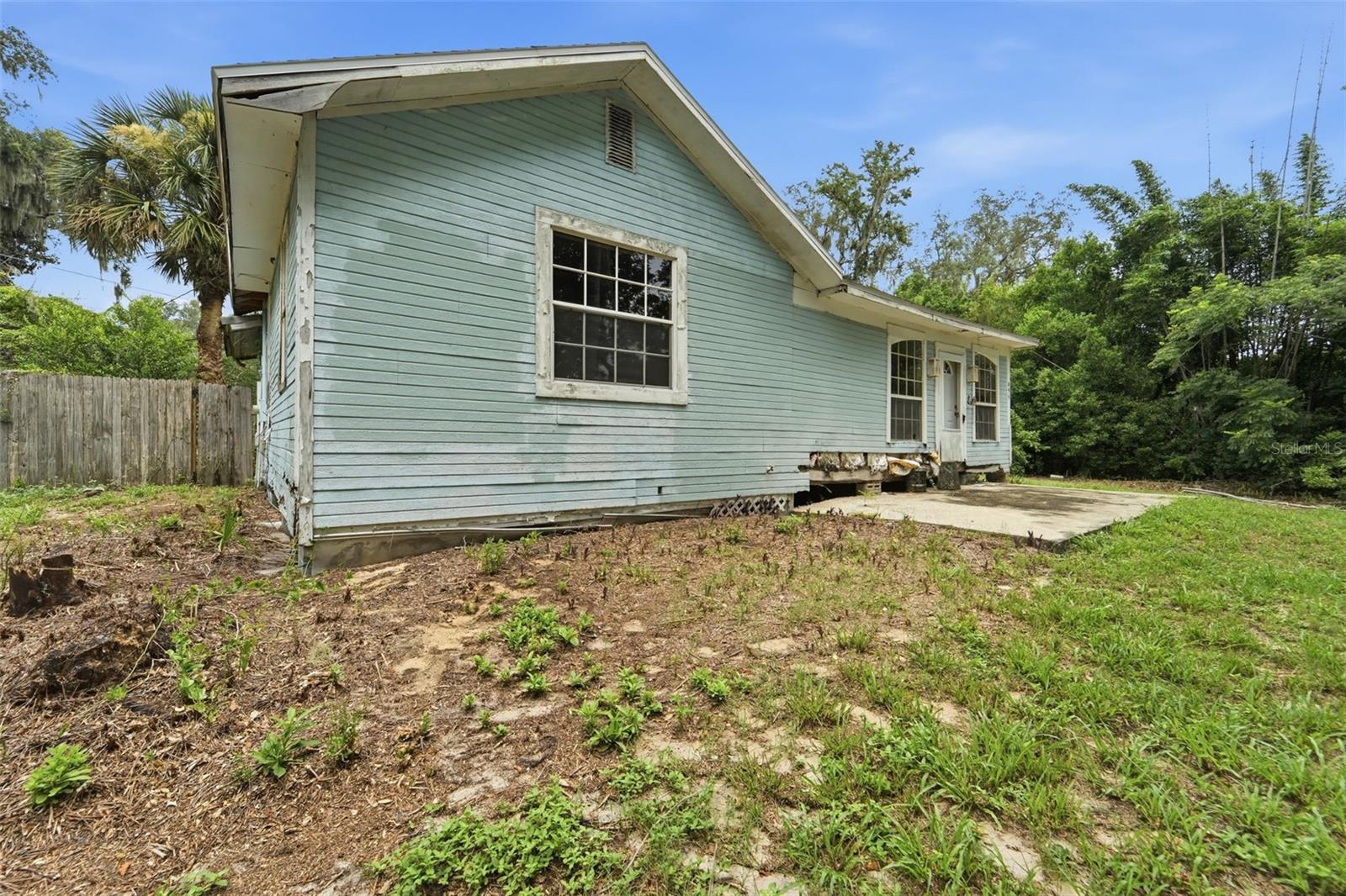 495 NORTH STREET