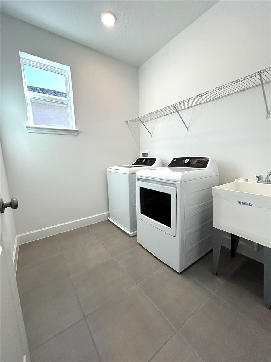 OSPREY RANCH - PHASE 1 112/108 LOT 93 - Residential Lease