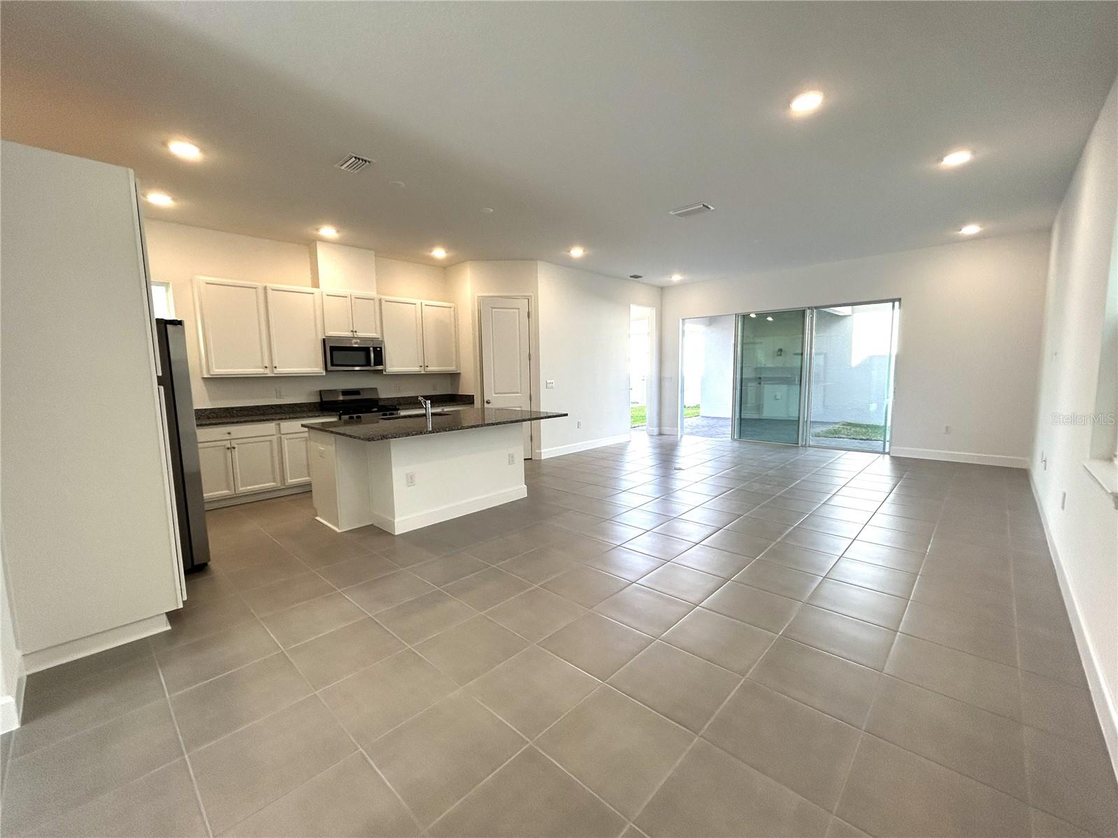 OSPREY RANCH - PHASE 1 112/108 LOT 93 - Residential Lease