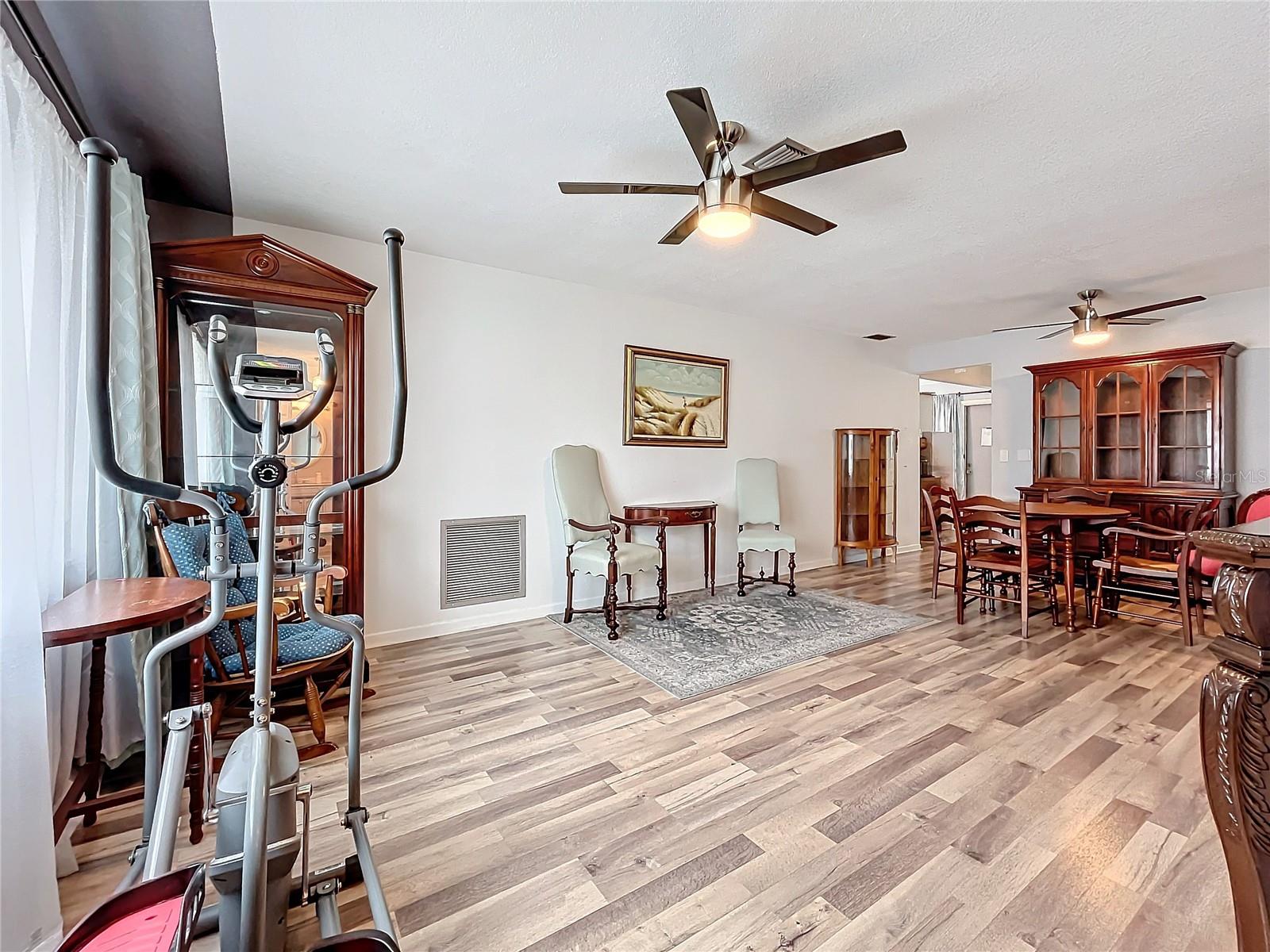 VENDOME VILLAGE - Residential