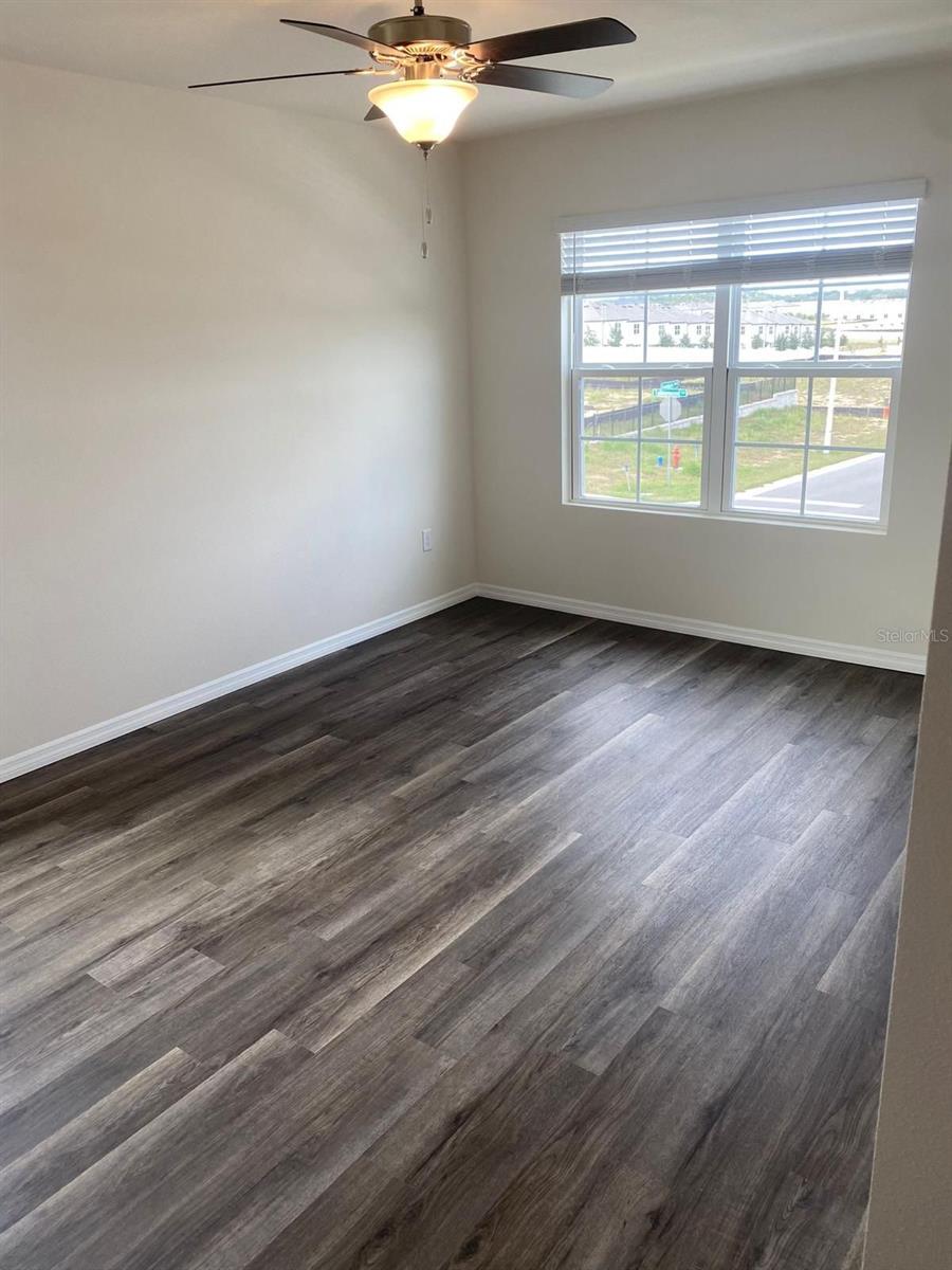 DANBURY/RIDGEWOOD LKS - Residential Lease