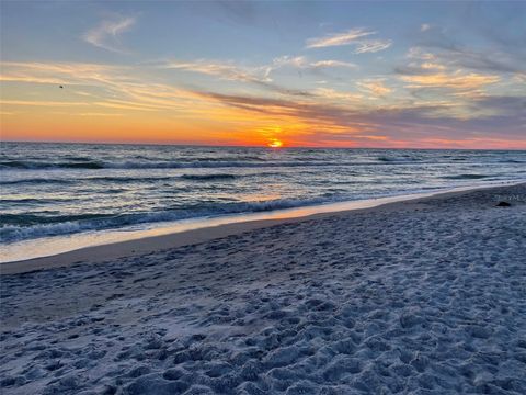 A home in LONGBOAT KEY