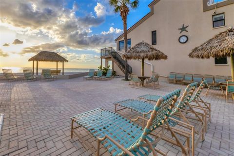 A home in LONGBOAT KEY