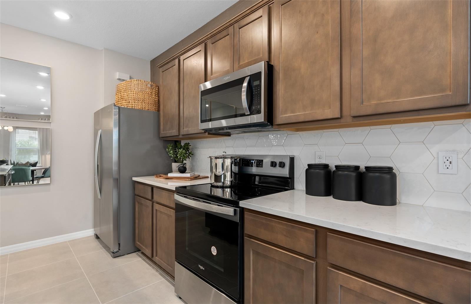 THE COVE AT NONA SOUND - Residential