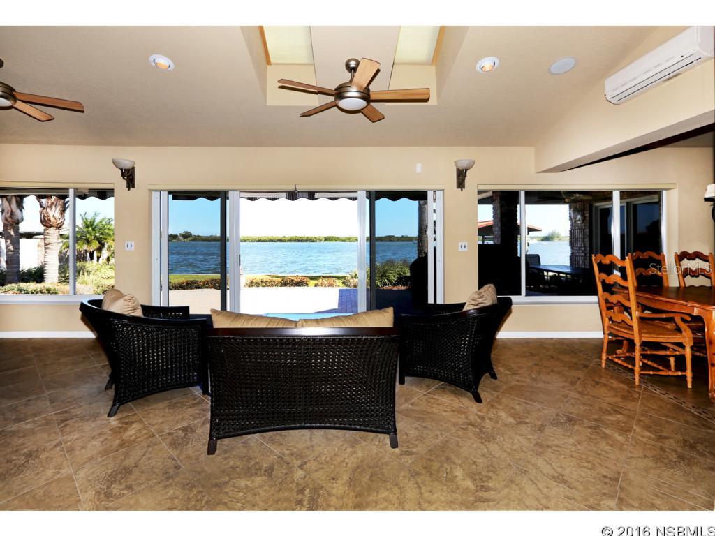 Yacht Club Island Estate - Residential