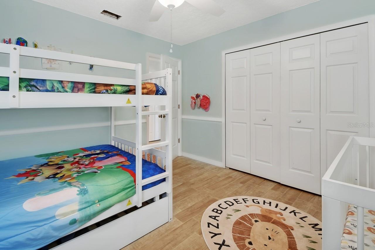 LAKE LINDLYE VILLAGE UN 01 - Residential