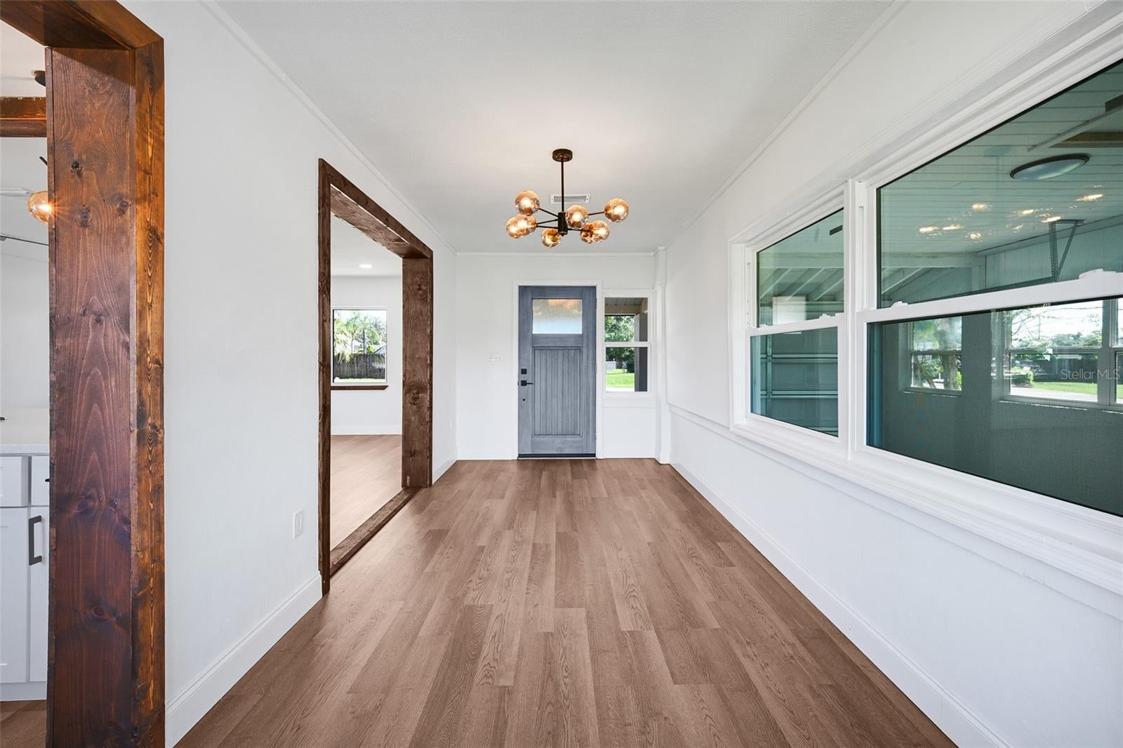 17 POINSETTIA DRIVE