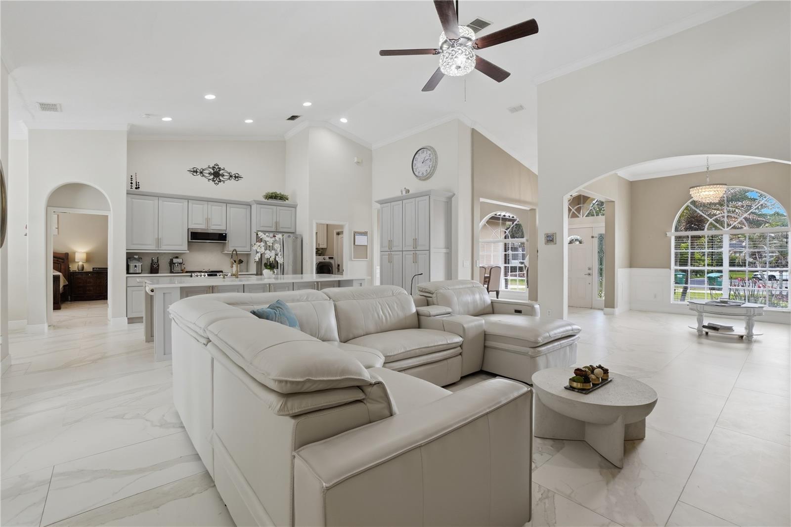 SEVILLE CHASE - Residential