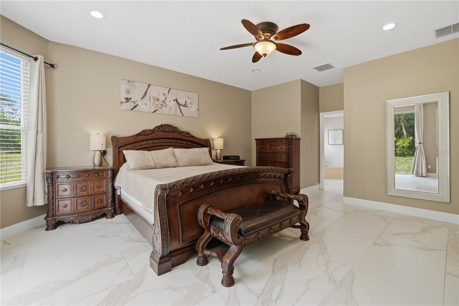 SEVILLE CHASE - Residential