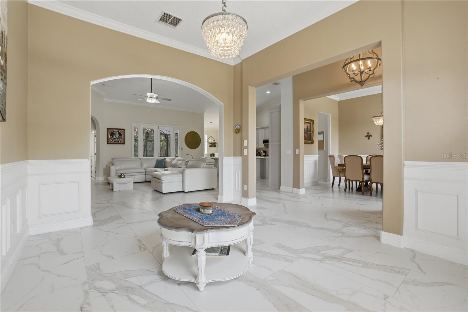 SEVILLE CHASE - Residential
