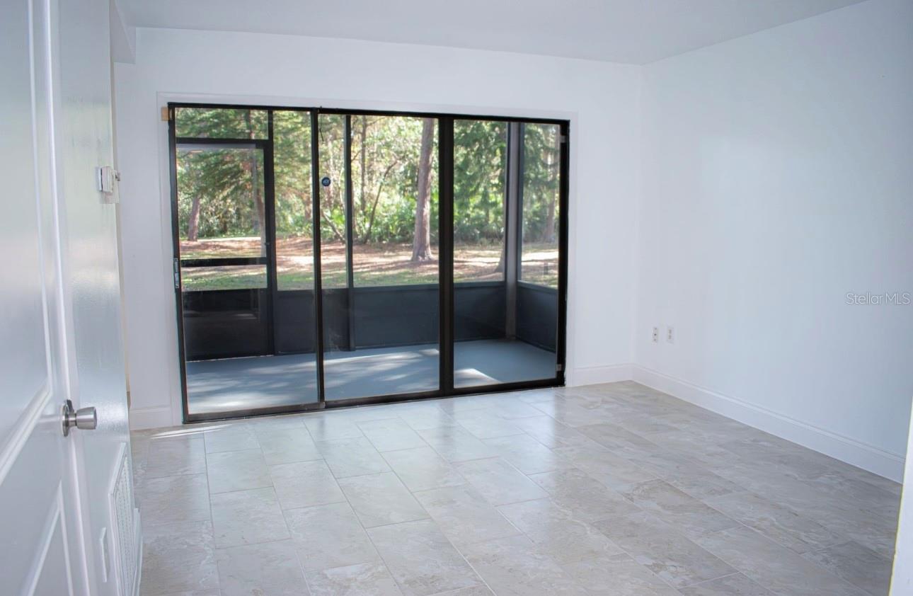 WINDHOVER CONDO - Residential