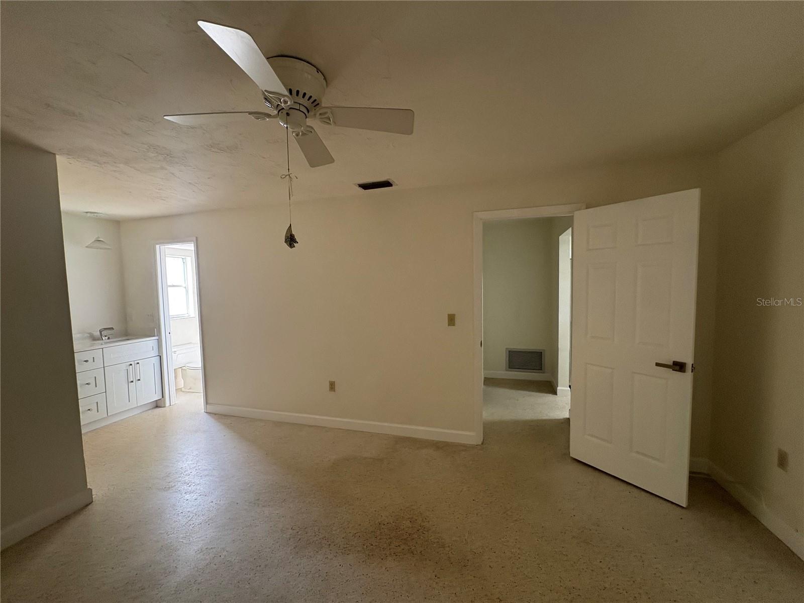 SARASOTA SPRINGS - Residential