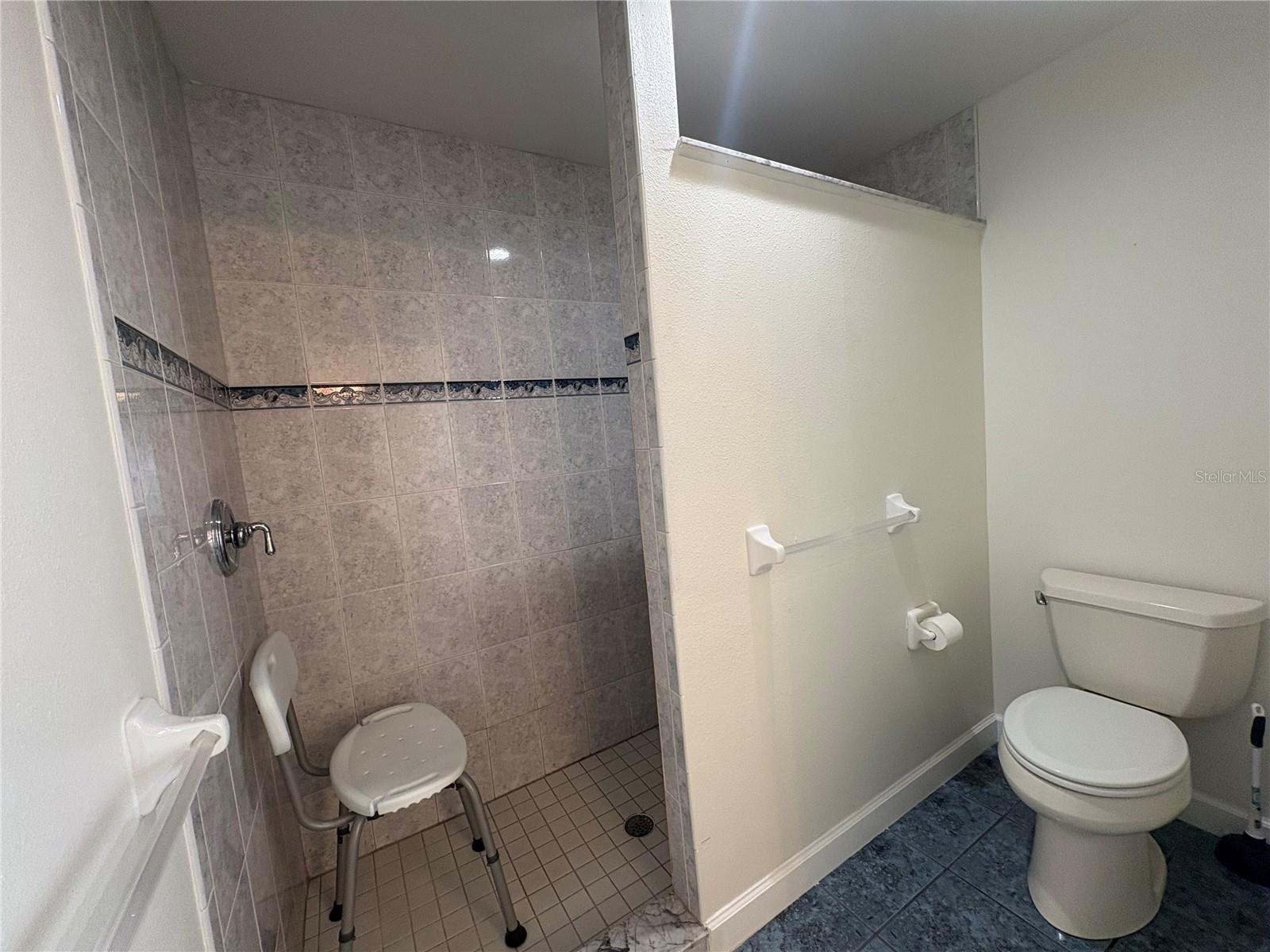 SARASOTA SPRINGS - Residential