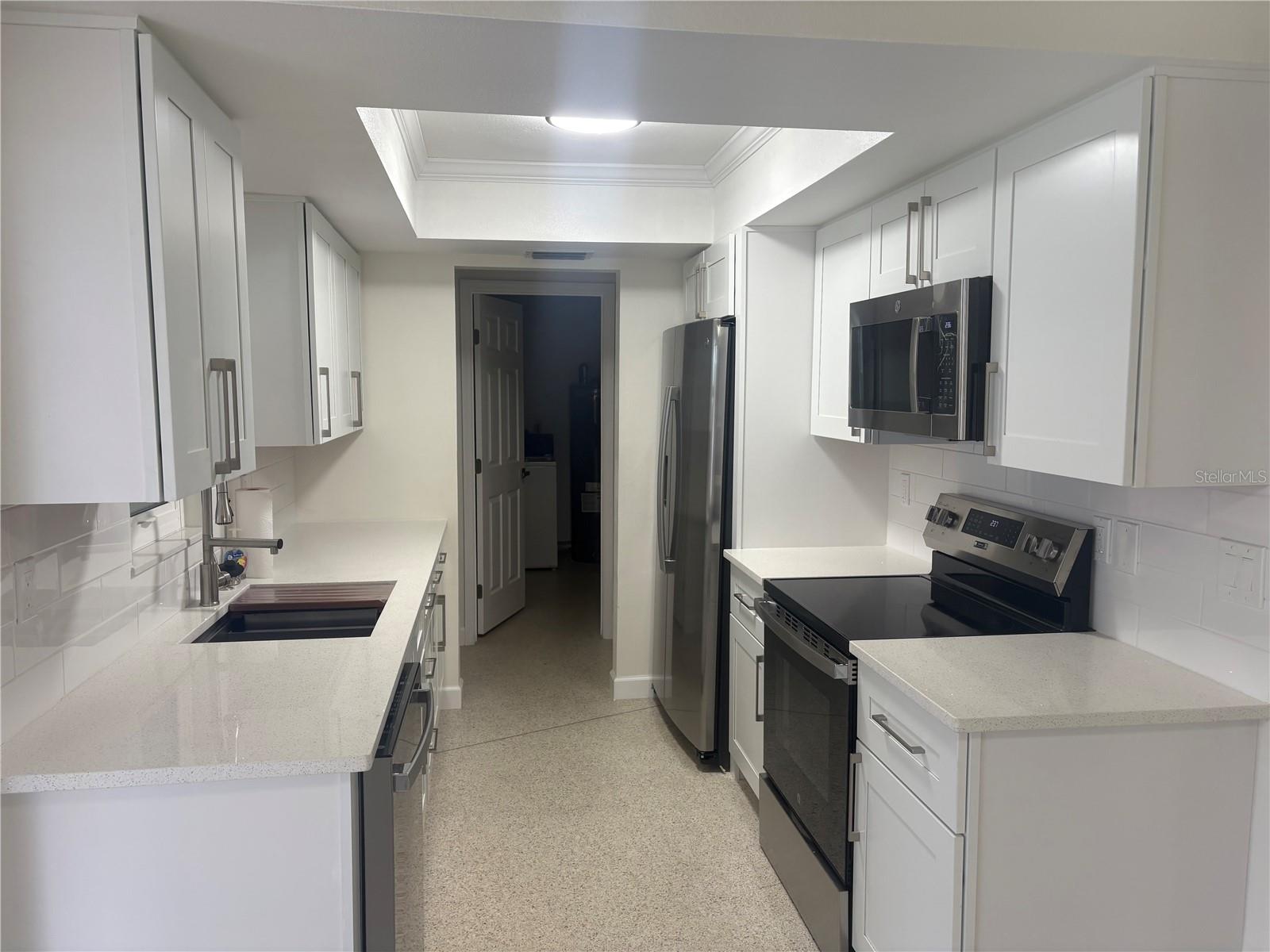 SARASOTA SPRINGS - Residential