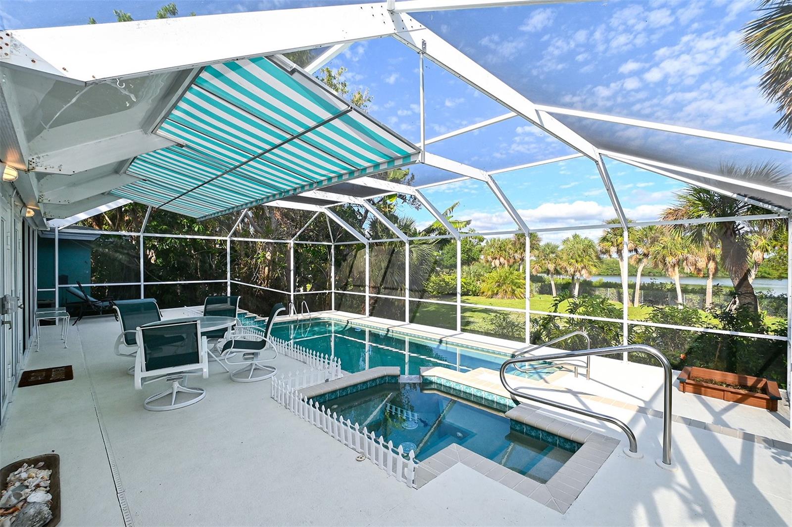 CASEY KEY - Residential