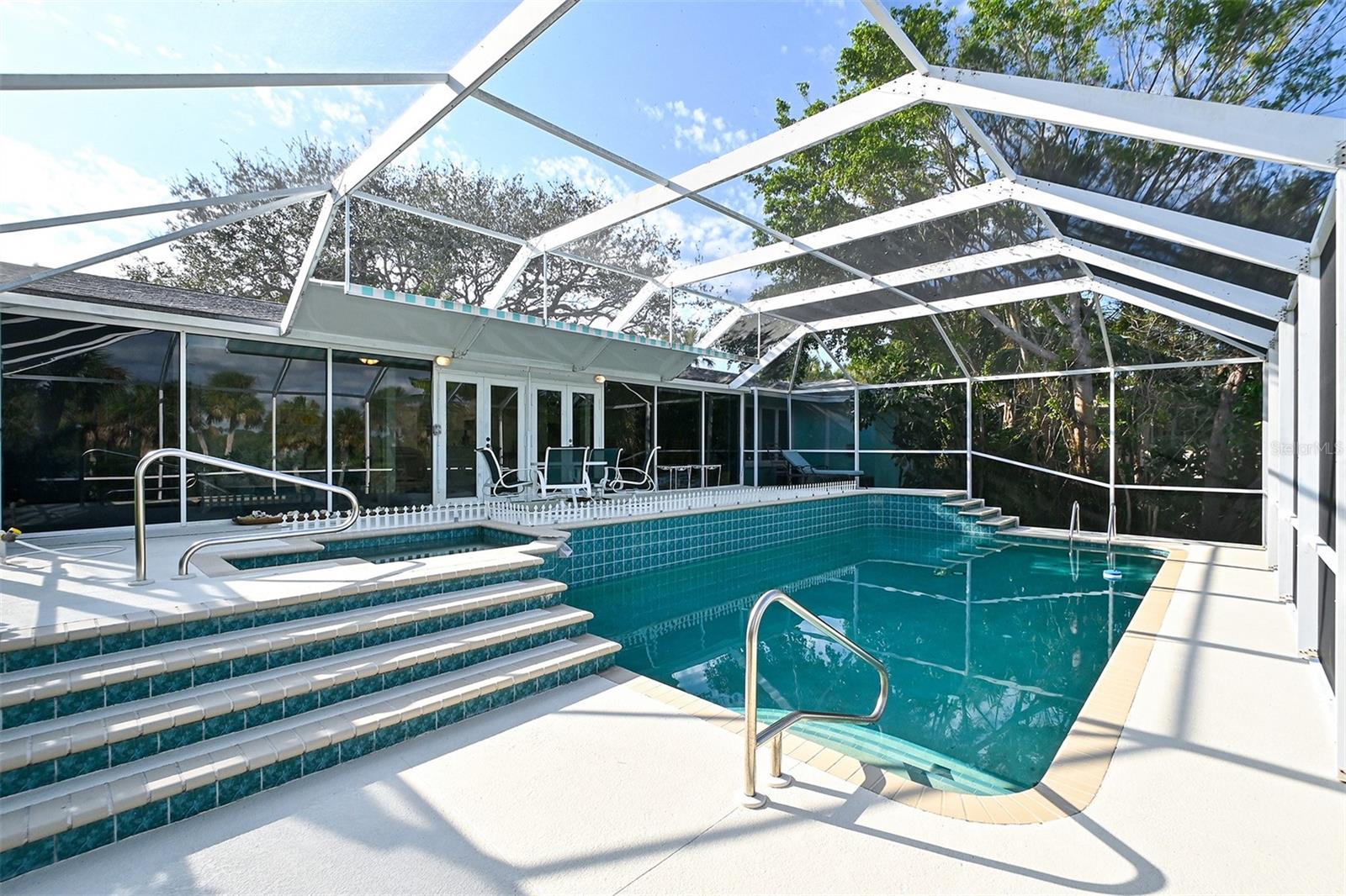 CASEY KEY - Residential