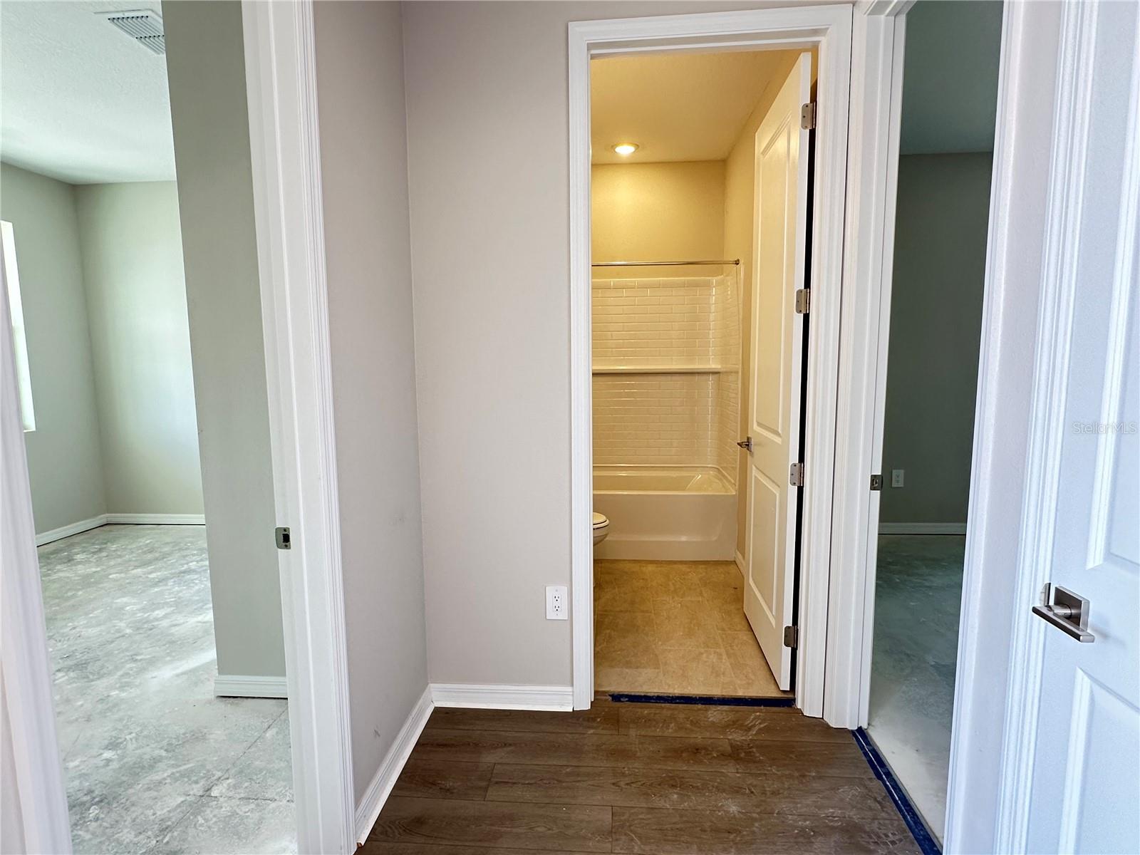 BERRY BAY - Residential