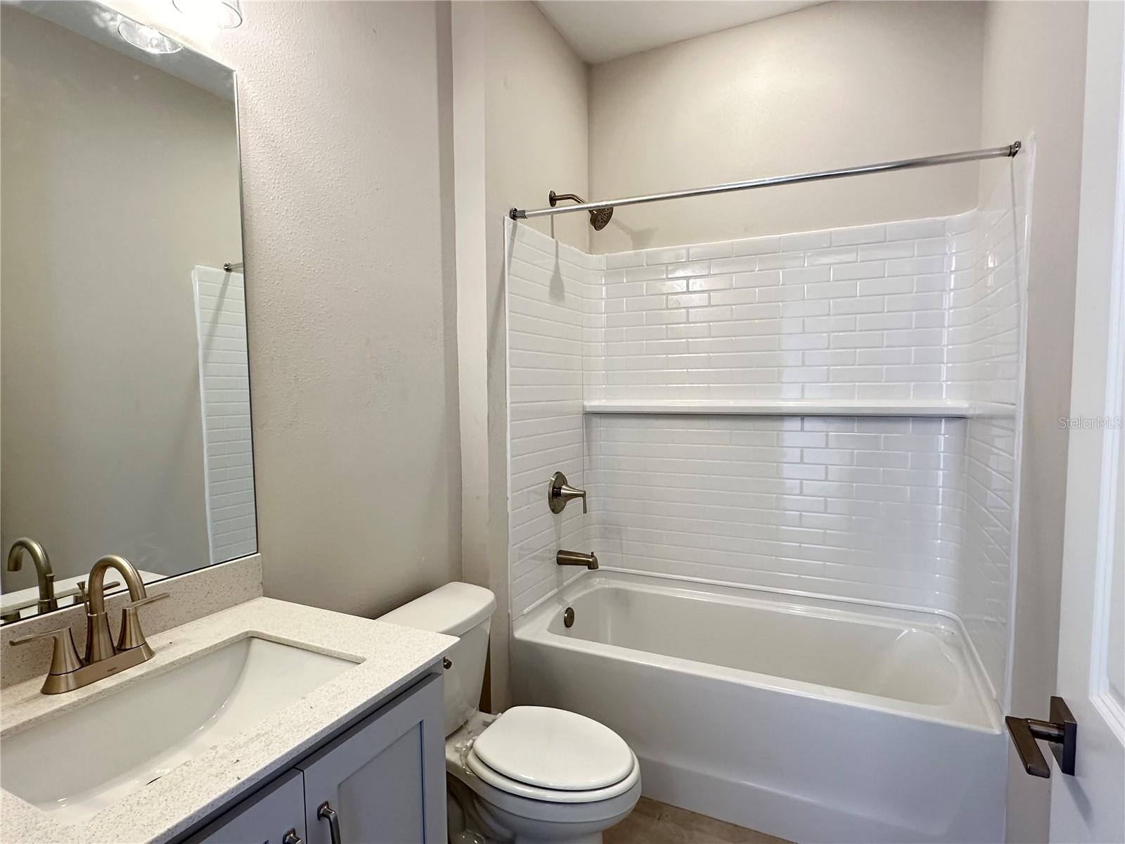 BERRY BAY - Residential