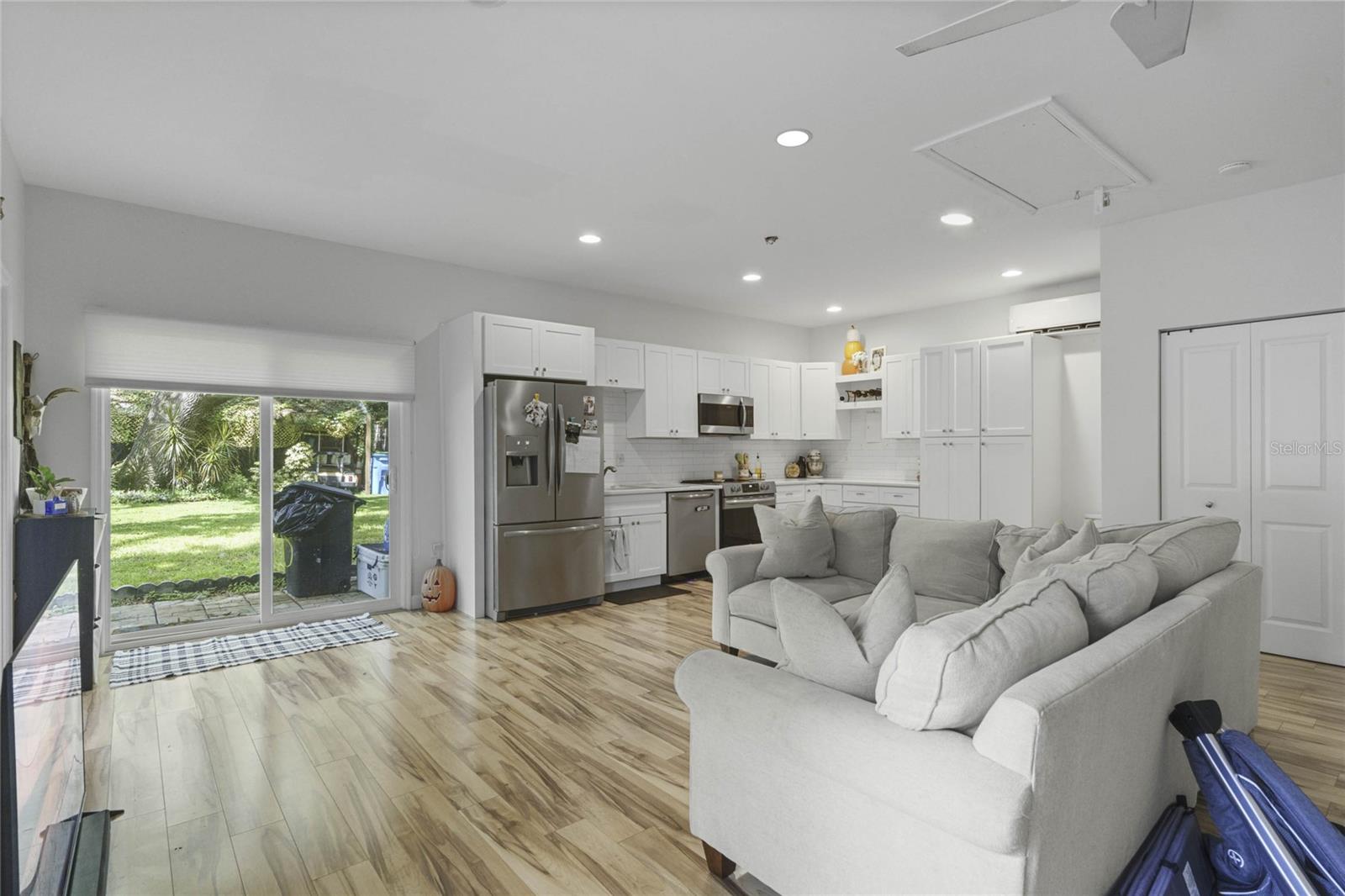 WINDERMERE TOWN - Residential