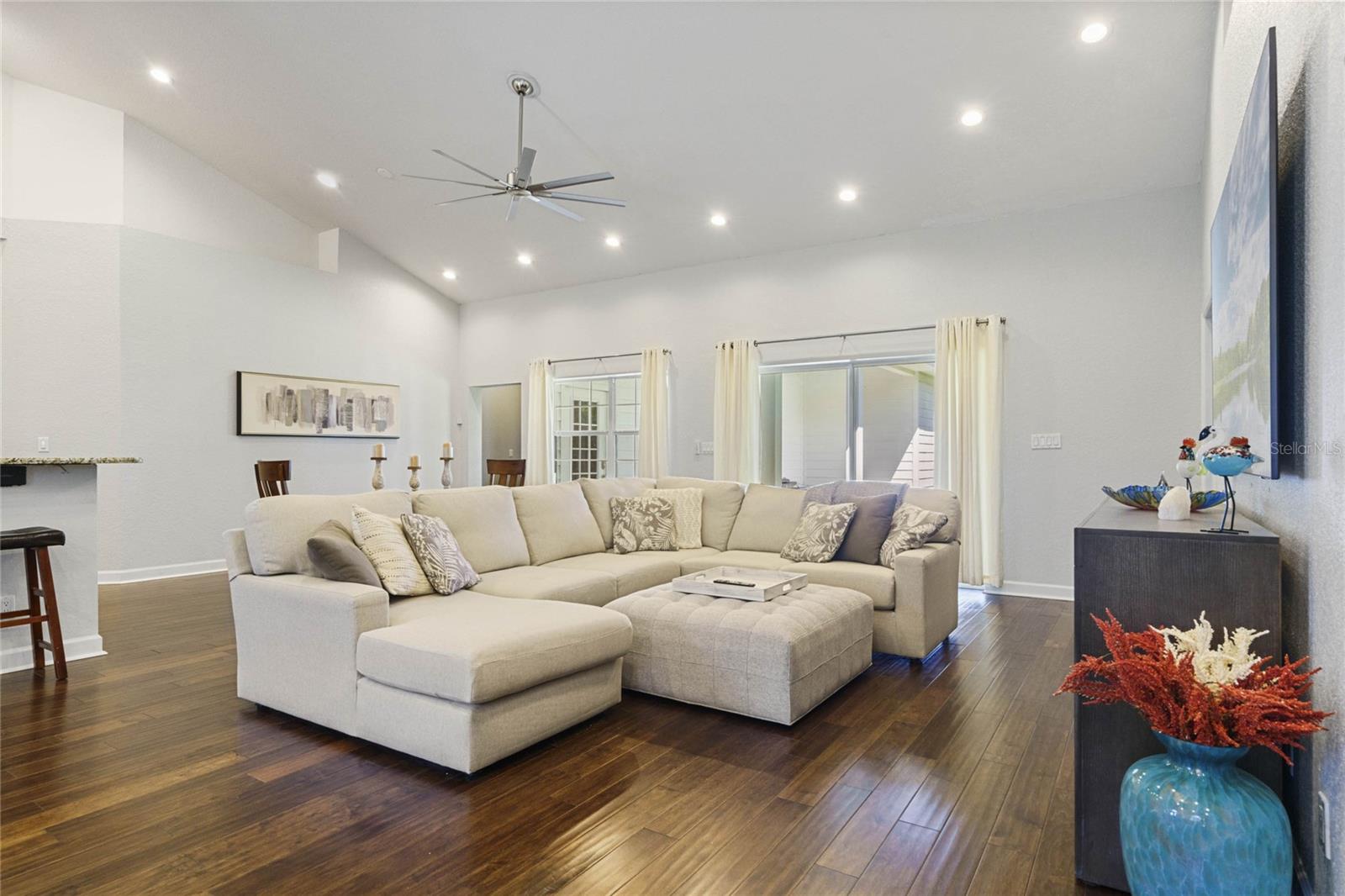 WINDERMERE TOWN - Residential