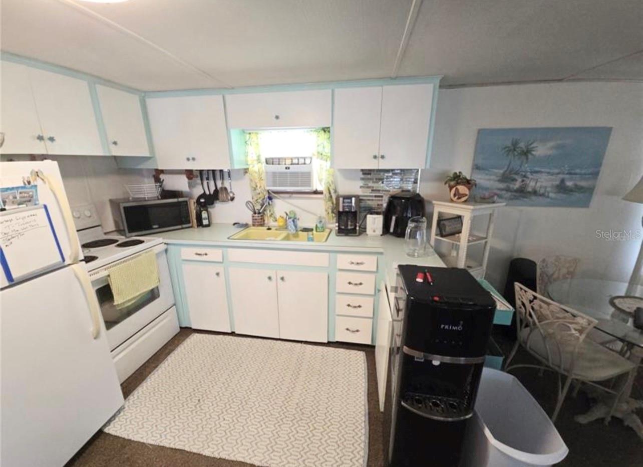 707 49TH AVENUE DRIVE W