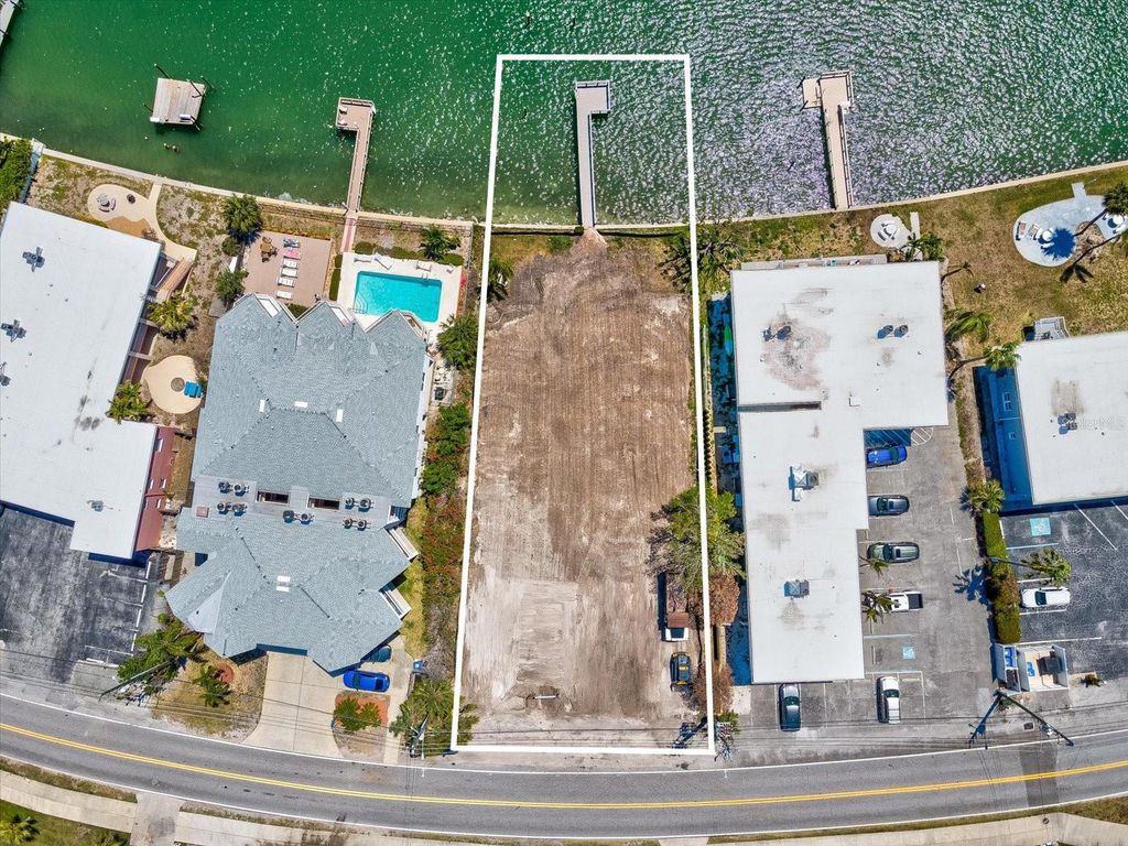 Photo of 141 104th Avenue, Treasure Island, FL 33706 (MLS # TB8463466)