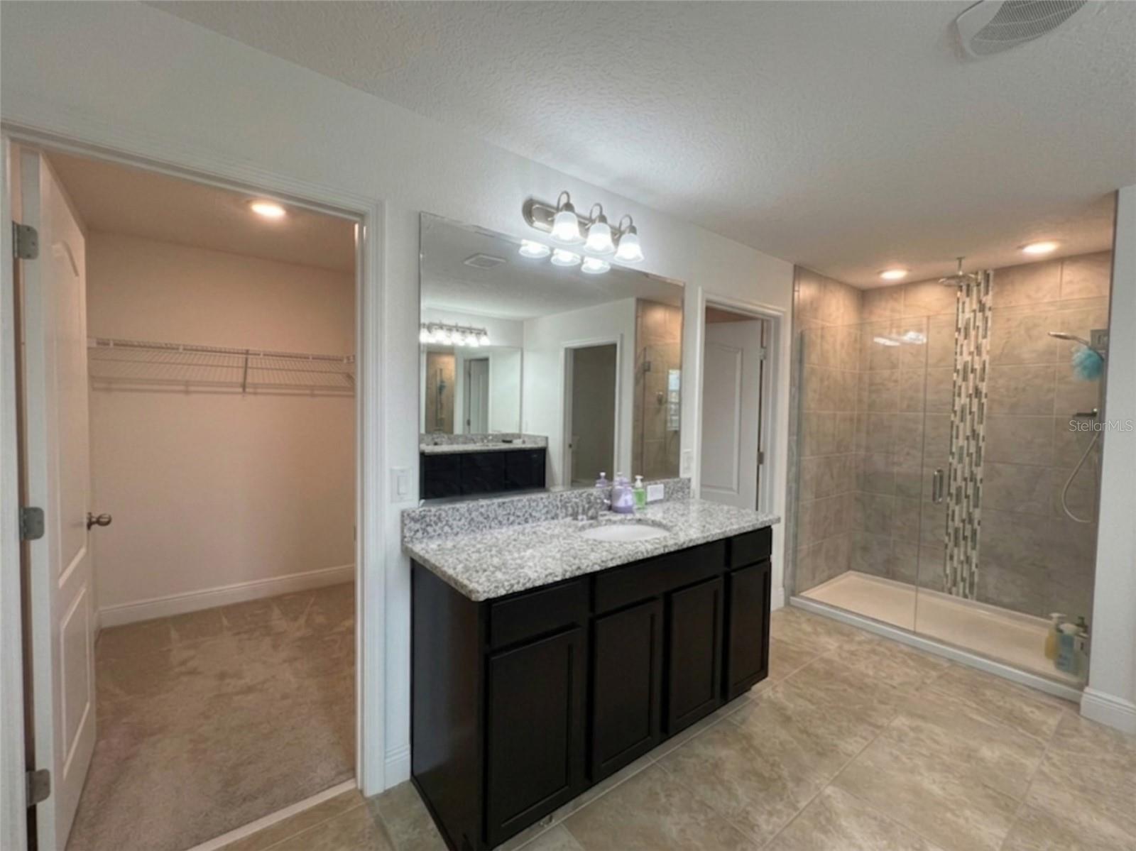 HANOVER LAKES PH 1 - Residential