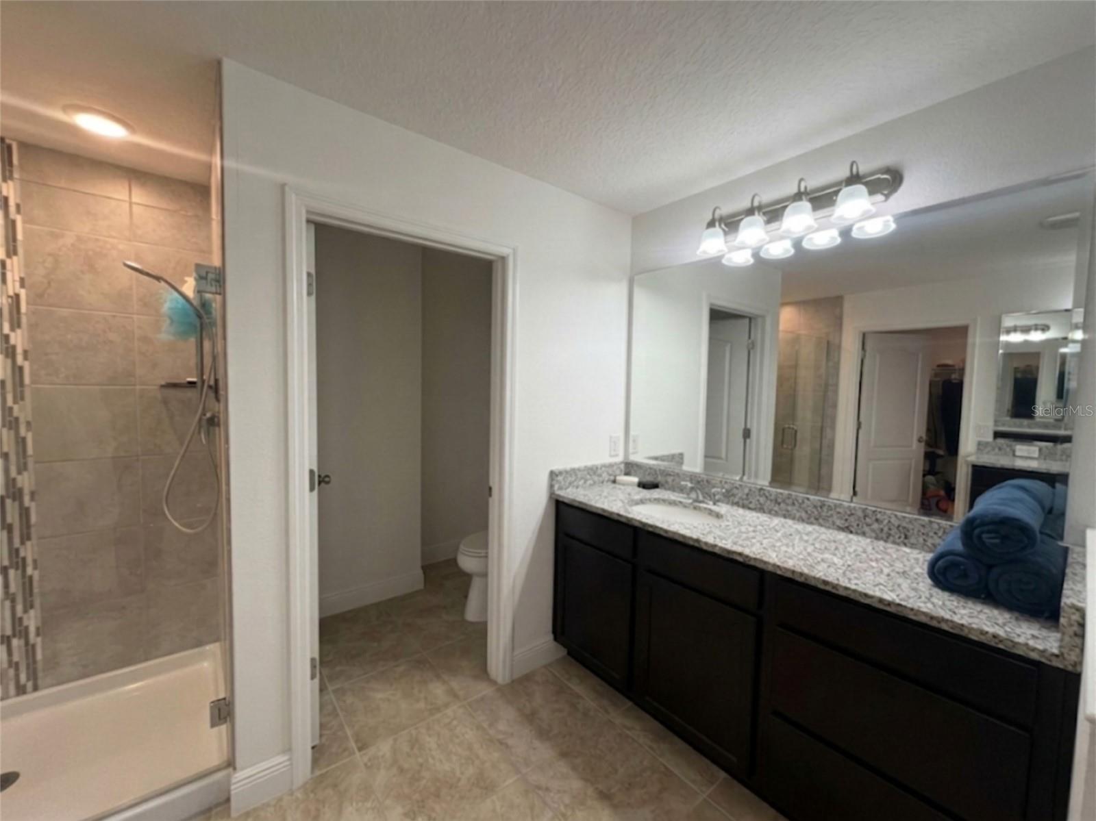 HANOVER LAKES PH 1 - Residential