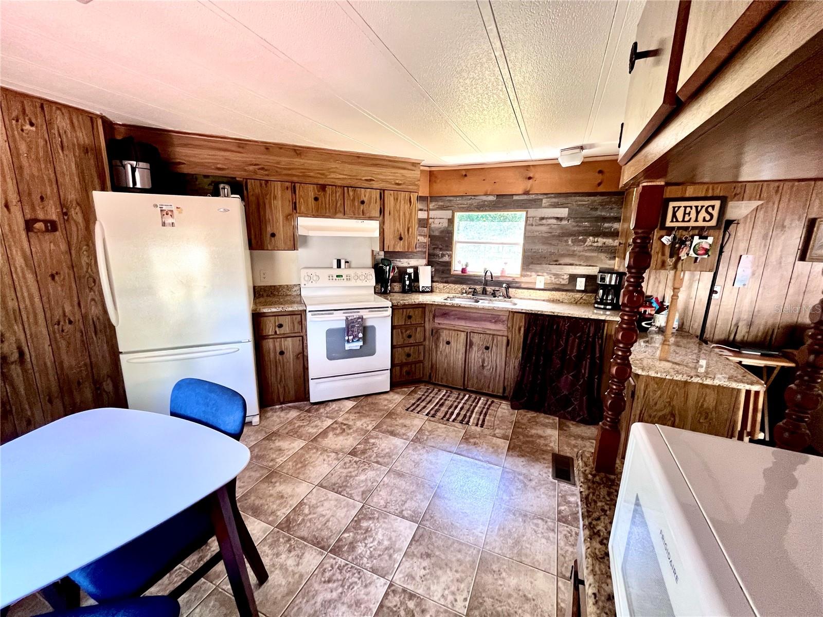 LEIGHTON ESTATE - Residential