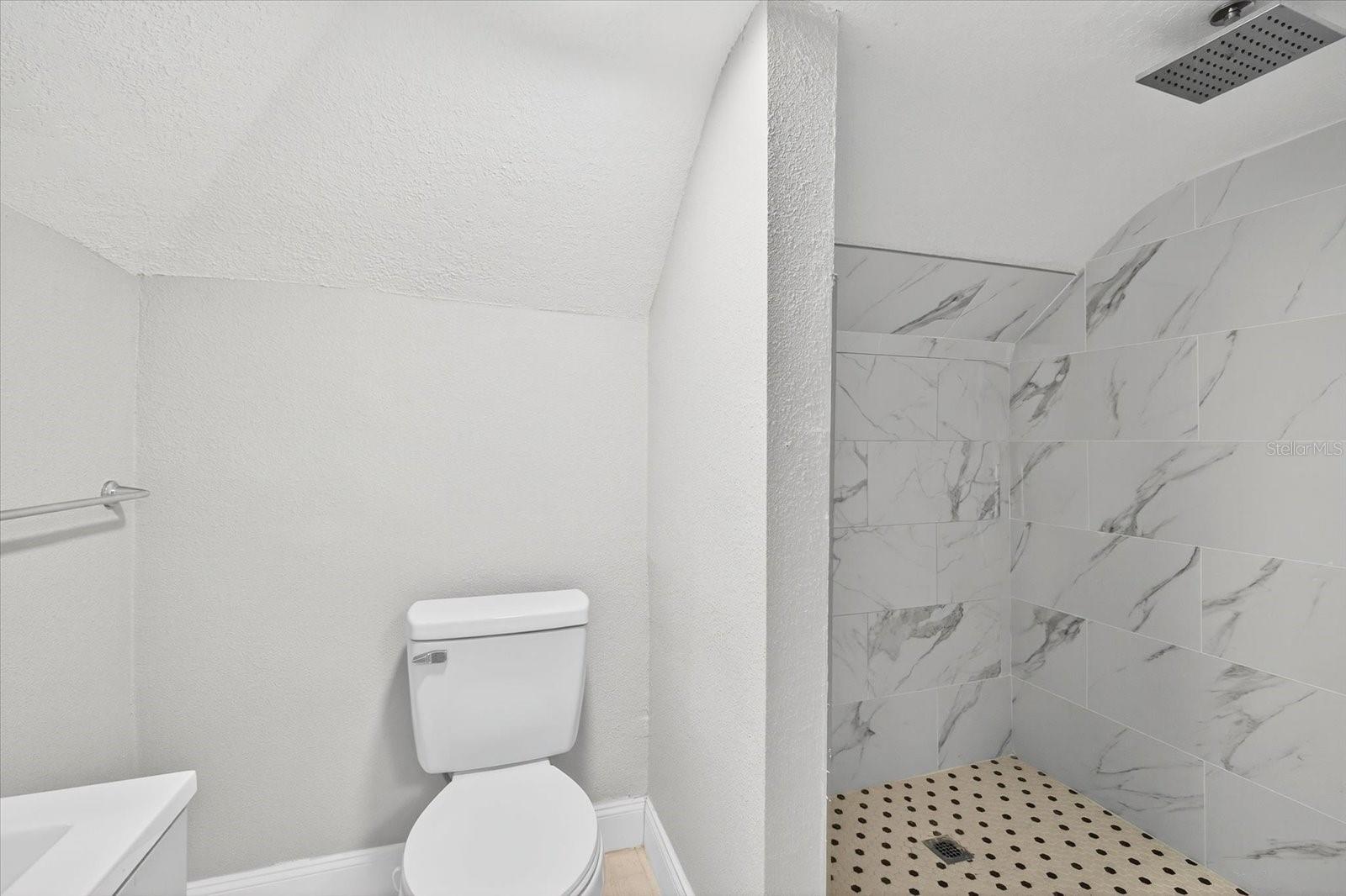 LAKE BEULAH HEIGHTS DIV 01 - Residential