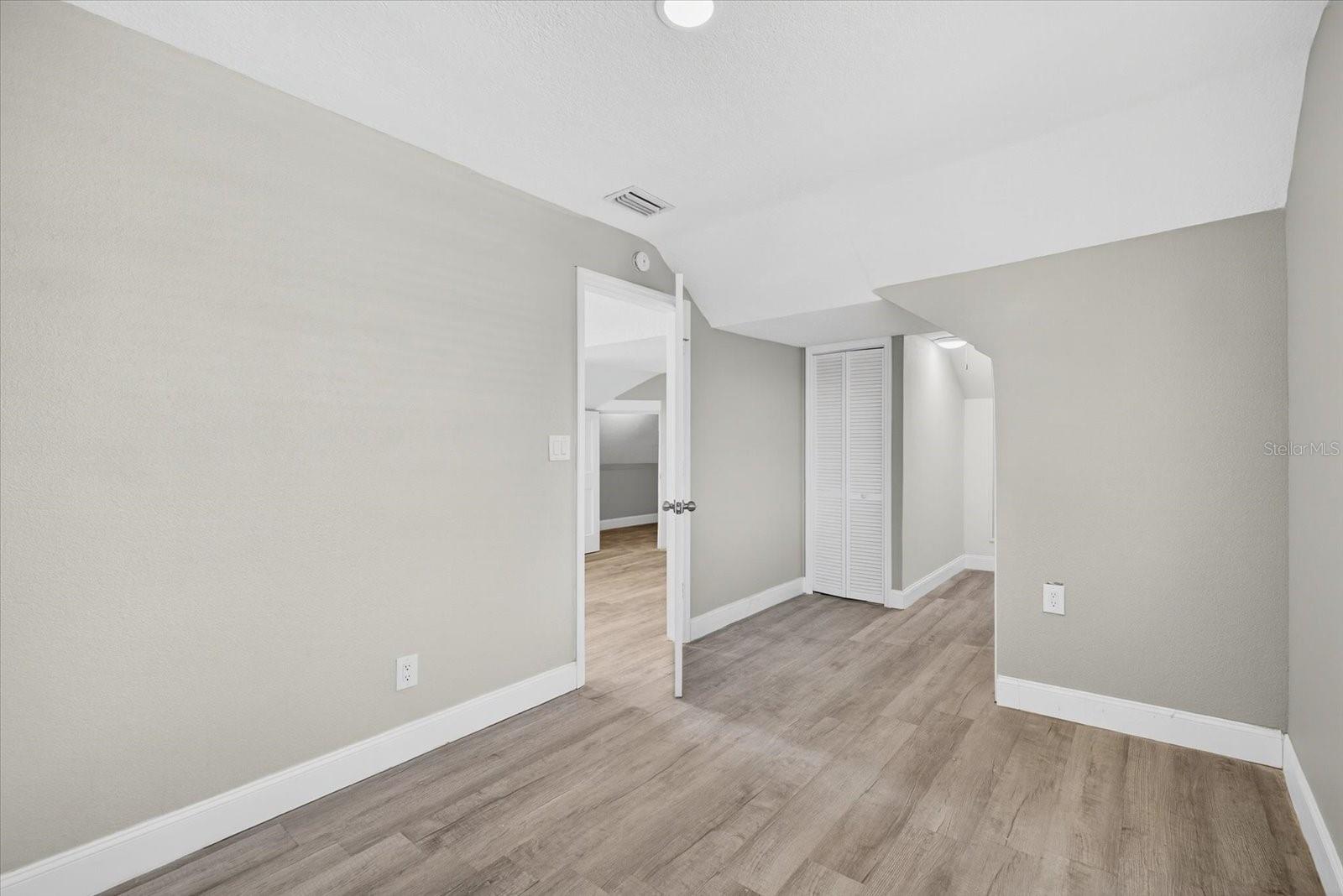 LAKE BEULAH HEIGHTS DIV 01 - Residential