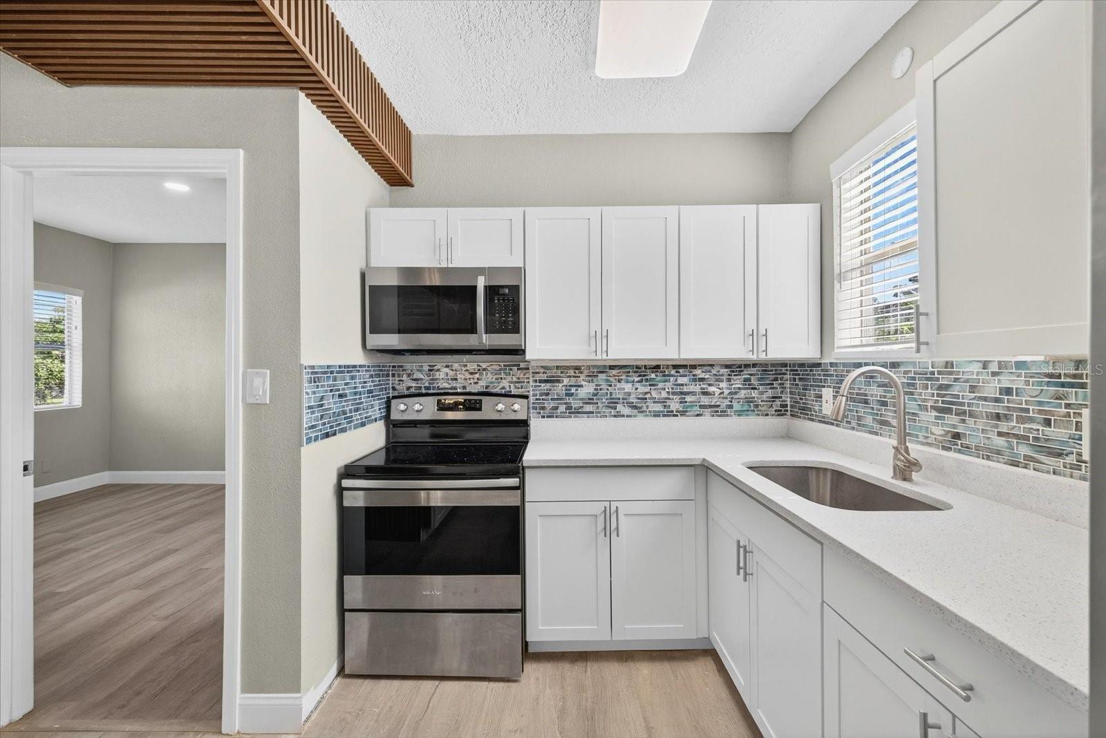 LAKE BEULAH HEIGHTS DIV 01 - Residential