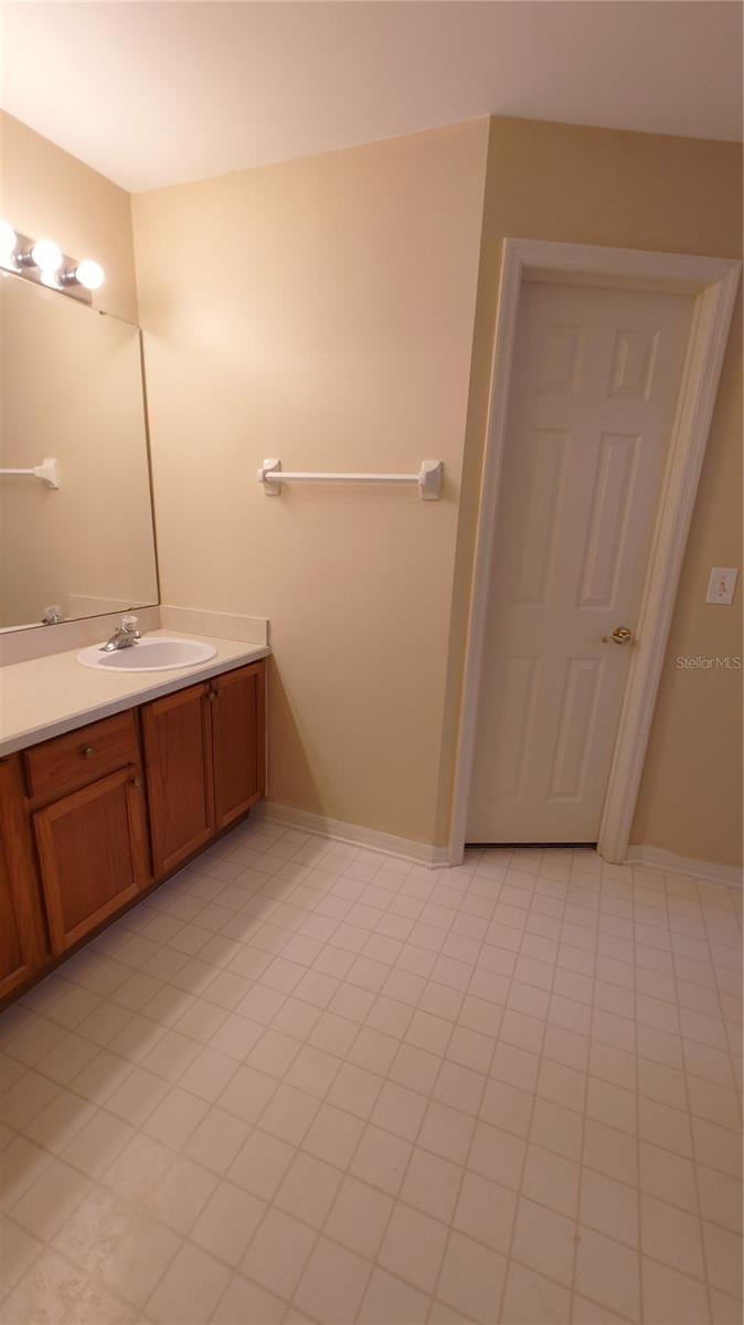 GREATER HILLS - Residential Lease