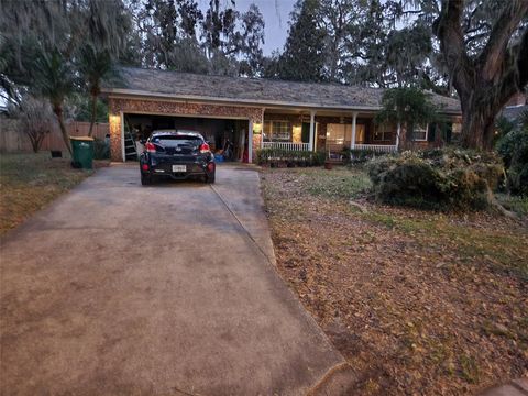 1208 LAKE SHORE BOULEVARD TAVARES FL 32778