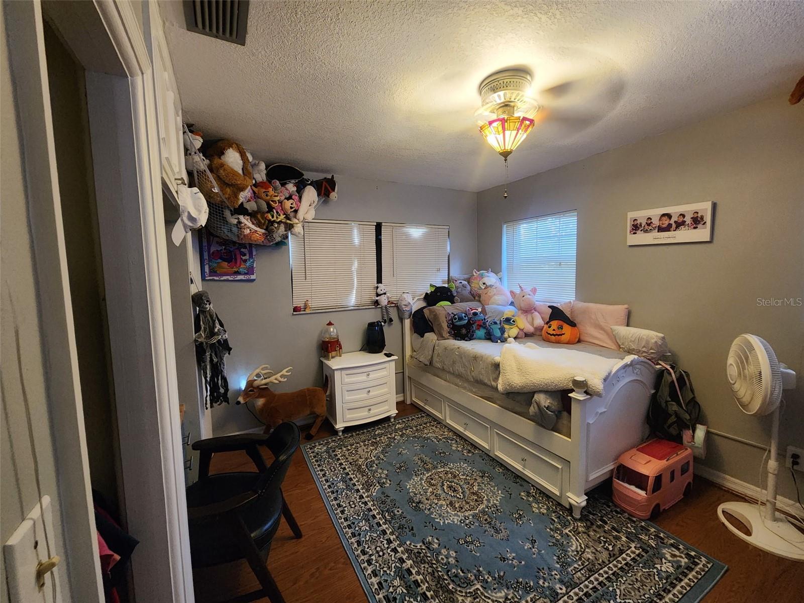 1208 LAKE SHORE BOULEVARD