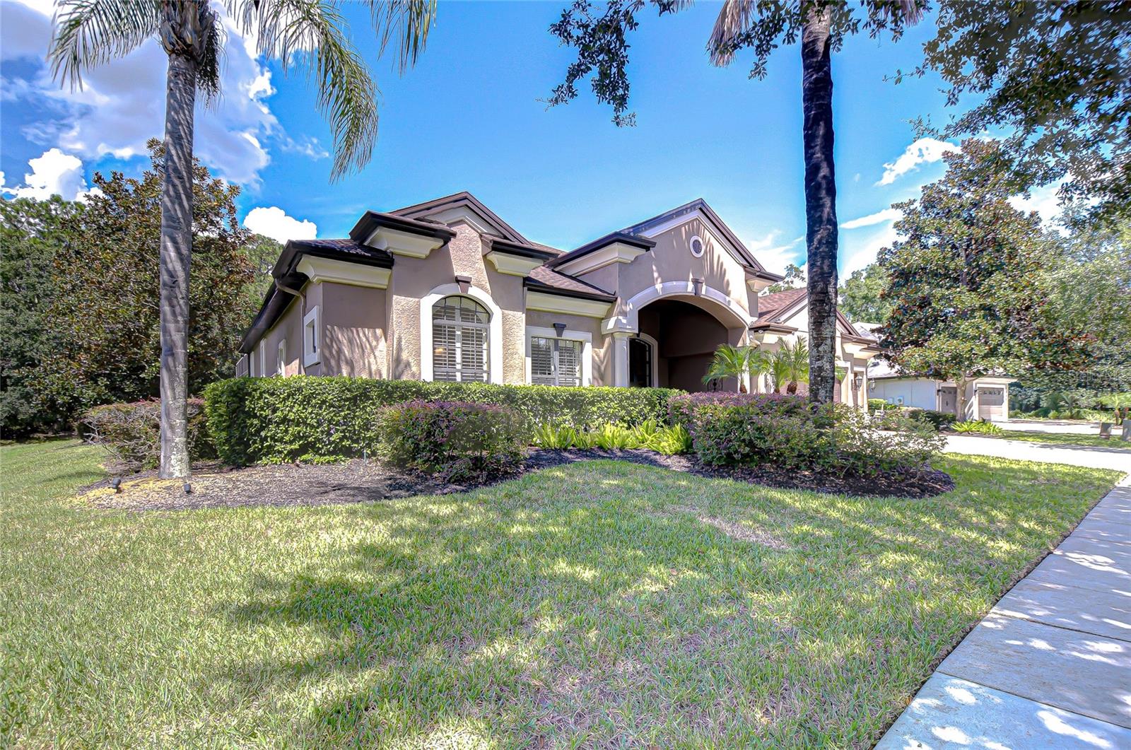 PASCO SUNSET LAKES - Residential