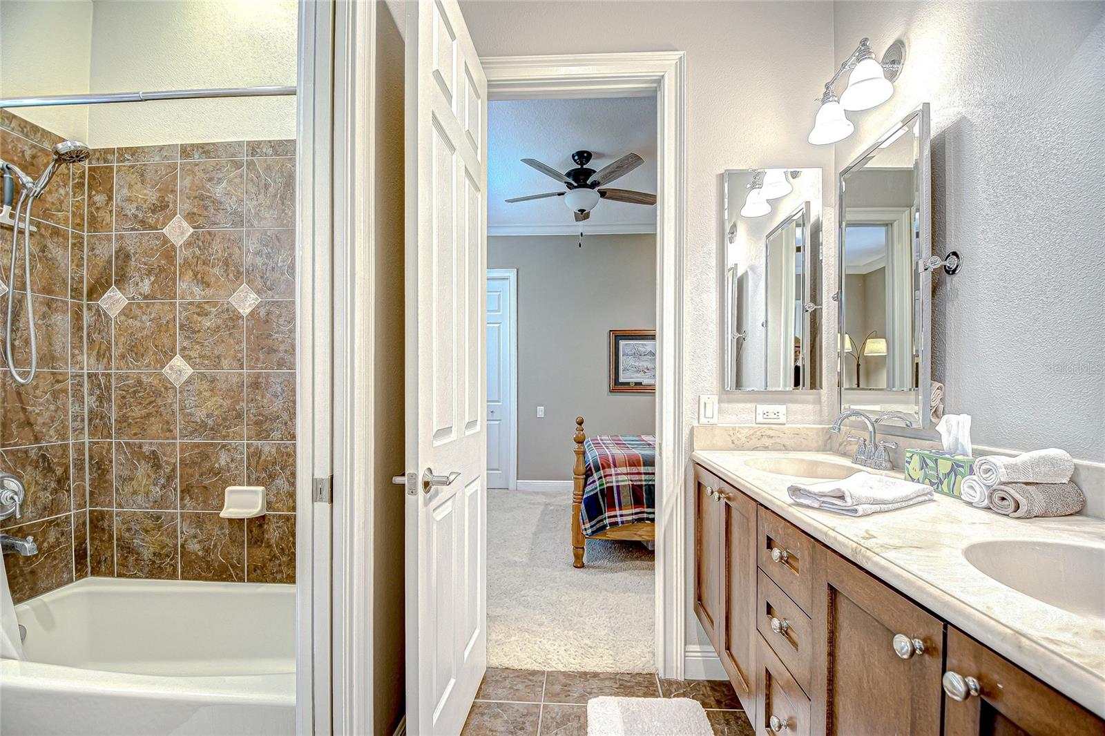 PASCO SUNSET LAKES - Residential