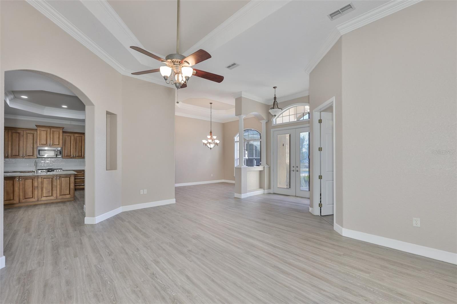 WOODLAND WATERS PH 4 - Residential