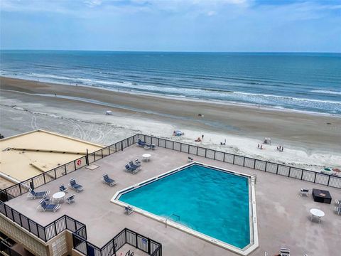 A home in NEW SMYRNA BEACH