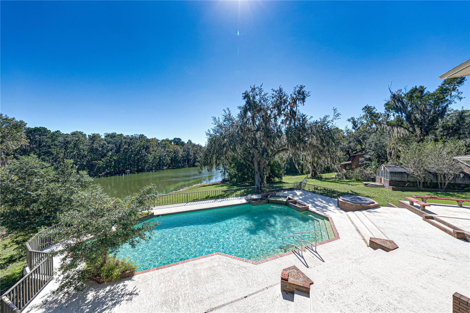 18728 LAKE IOLA ROAD